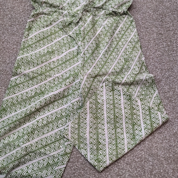 Batik Melati cinch waist sleeveless button jumpsuit olive green - Picture 8 of 16